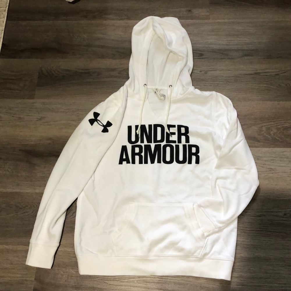 White Under Armour V-neck sweatshirt